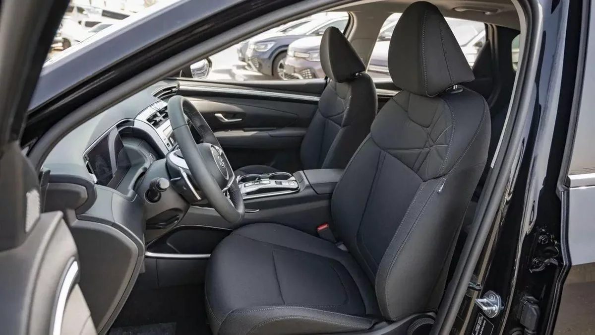 Hyundai Tucson COMFORT HYUNDAI TUCSON 2022 0KM 1.6L MID OPTION WITH PANORAMIC-11-0