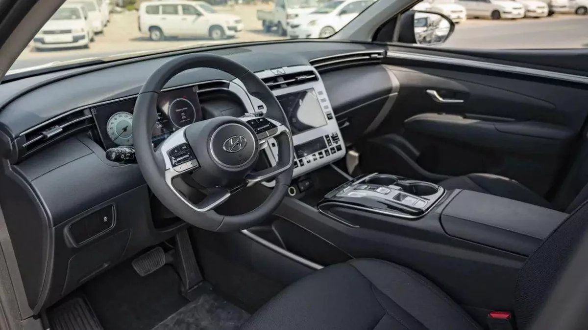 Hyundai Tucson COMFORT HYUNDAI TUCSON 2022 0KM 1.6L MID OPTION WITH PANORAMIC-7-0