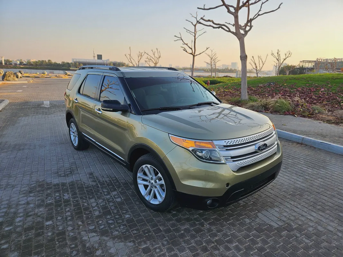 Ford Explorer 2013 GCC Premium Condition 7 Seater SUV-2-2