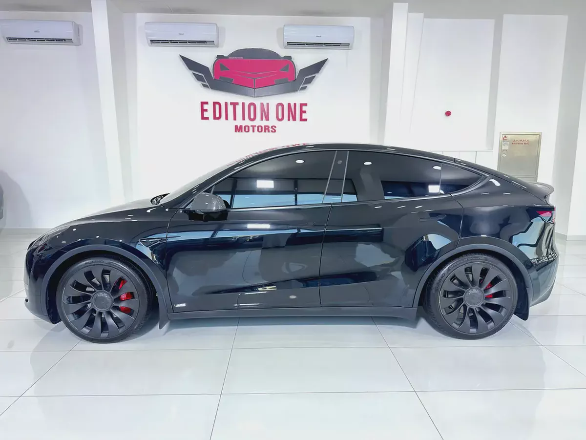 2024 Tesla Model Y Performance | GCC-3-3