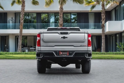 4,407 P.M |  Silverado ZR2 | 6.2 V8 | 0% Downpayment | Perfect Condition!-4