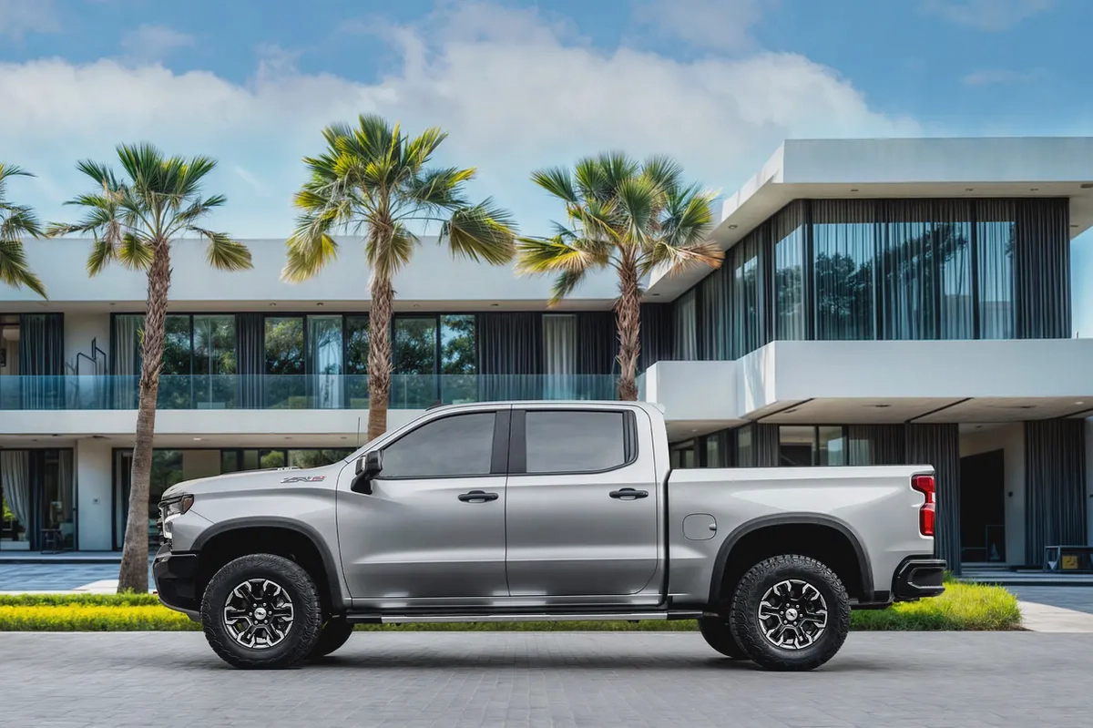 4,407 P.M |  Silverado ZR2 | 6.2 V8 | 0% Downpayment | Perfect Condition!-1-1