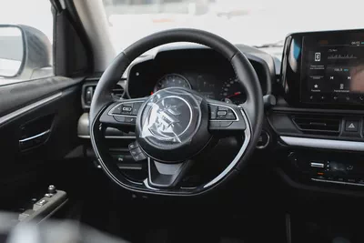 Brand New Suzuki Swift GLX 2026 | Fuel Efficient | Advanced Tech-9
