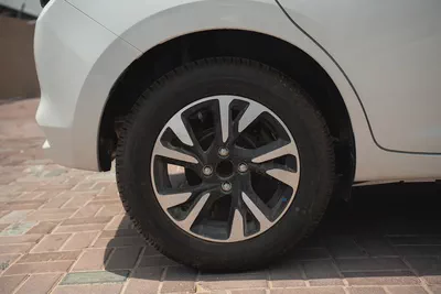 Brand New Suzuki Swift GLX 2026 | Fuel Efficient | Advanced Tech-6