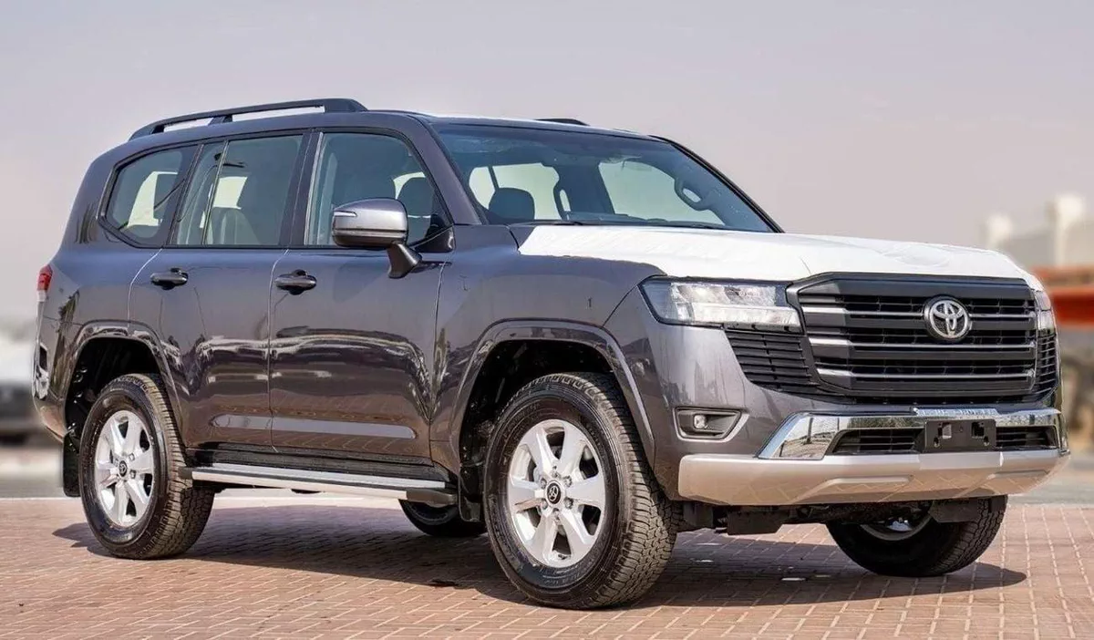 Toyota Land Cruiser GXR LC300 GXR 4.0P AT MY2025 – GREY
