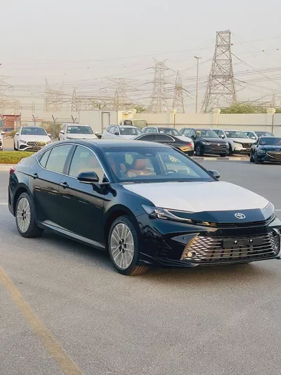 2026 Toyota Camry GLE 2.5L  SPORT GCC Specs-4