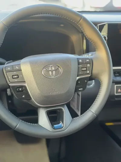 2026 Toyota Camry GLE 2.5L  SPORT GCC Specs-8