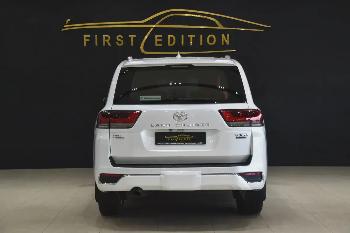 Toyota Land Cruiser VXR 3.5 Twin Turbo 2026 GCC Specs Alfuttaim warranty-4-4