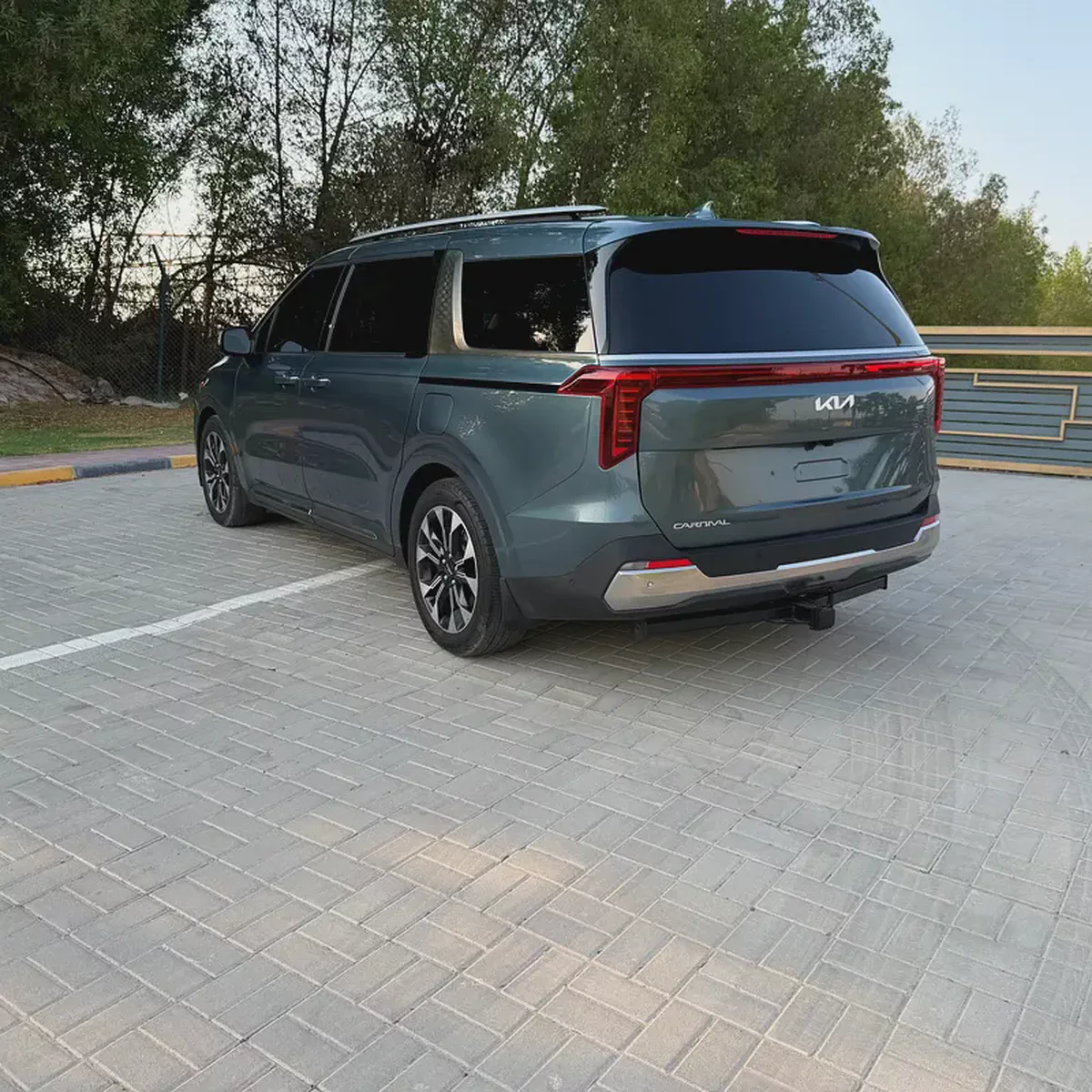2023 Kia Carnival – 2025 Facelift | Full Option | 360° Camera | Premium Family MPV-3-3