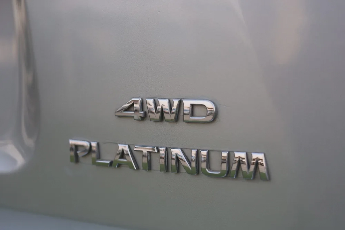 Used Nissan Pathfinder 3.5L S 4WD 2015-1-1