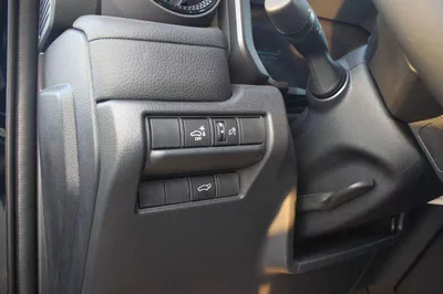 Toyota Prado VXR TOYOTA-PRADO 2.8L ADV-10