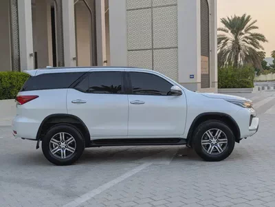 Toyota Fortuner 2023 4X4 EXR GCC Specs - Excellent Condition-7