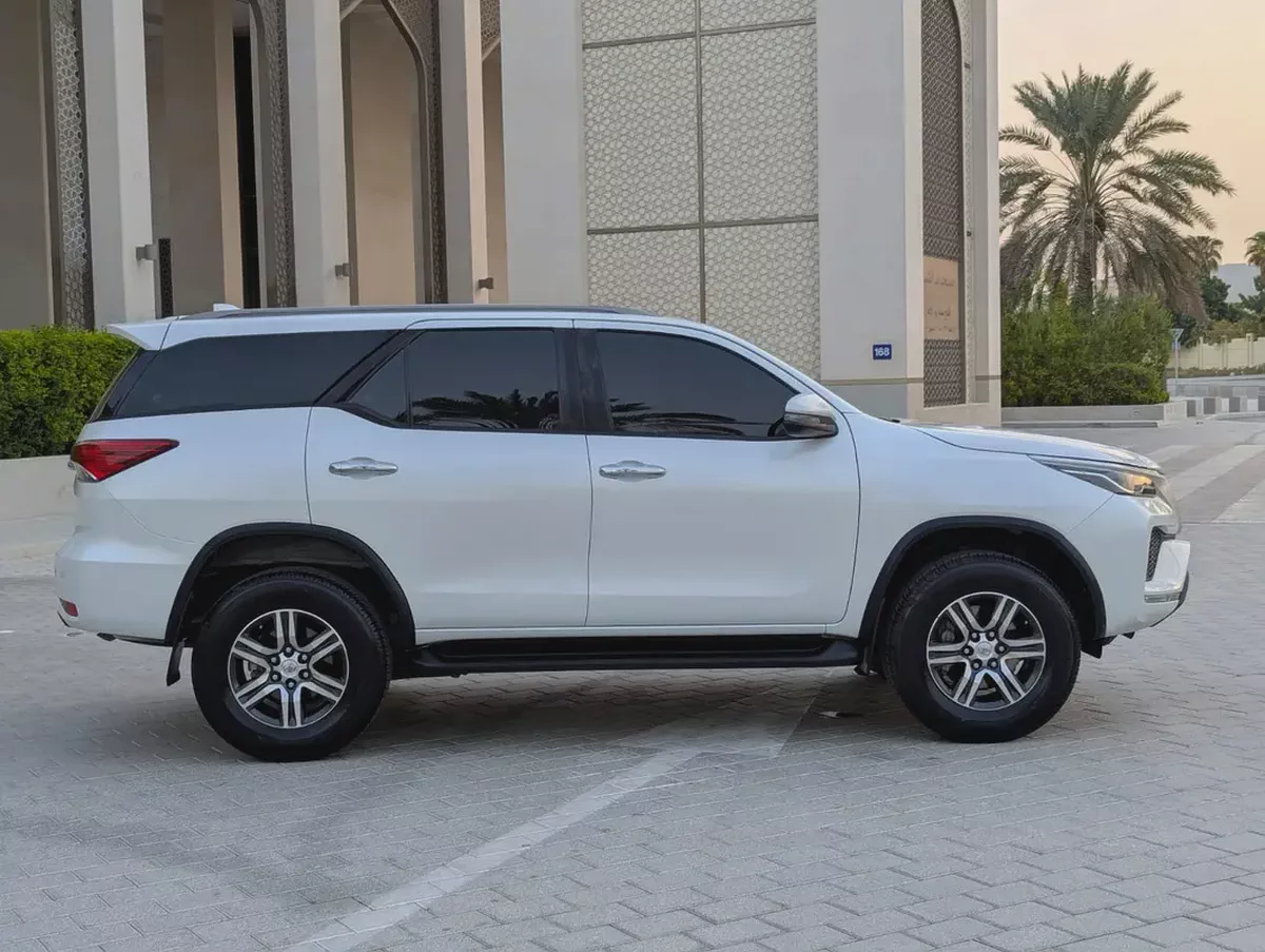 Toyota Fortuner 2023 4X4 EXR GCC Specs - Excellent Condition-7-7