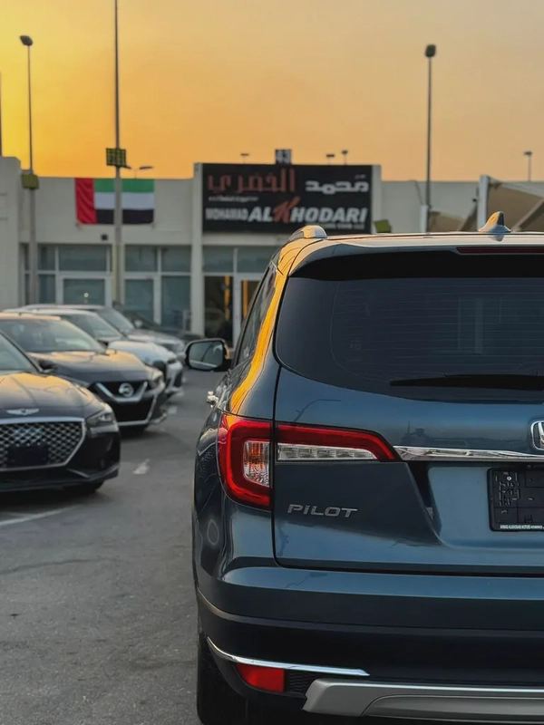 HONDA PILOT (2019) //GCC//TOURING// FULL OPTIONS//GOOD CONDITION