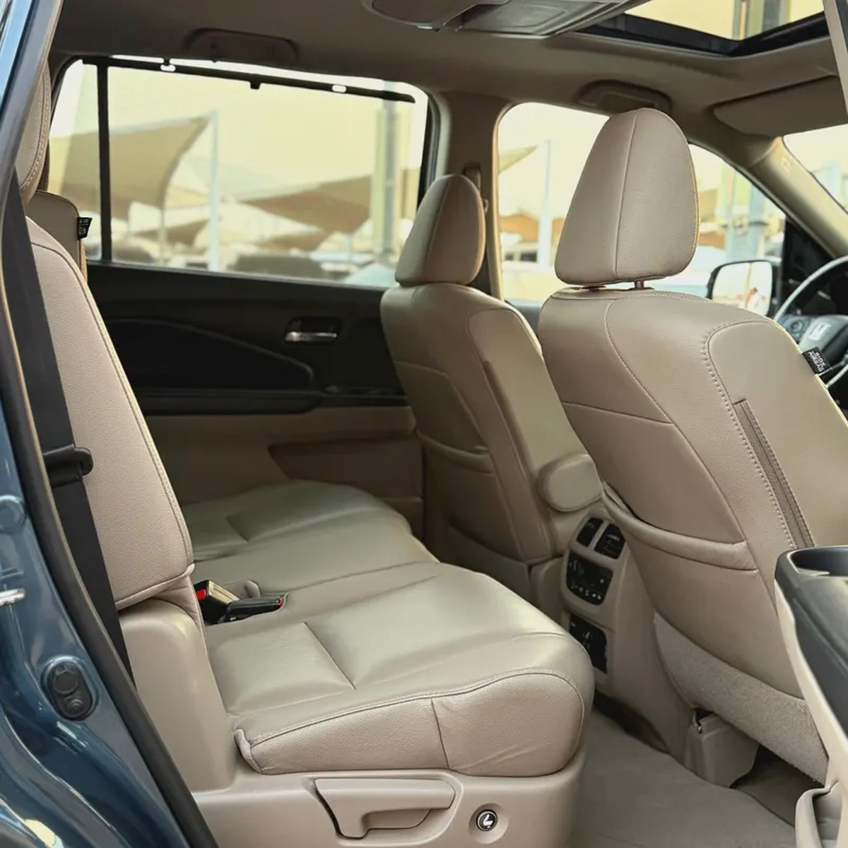 HONDA PILOT (2019) //GCC//TOURING// FULL OPTIONS//GOOD CONDITION-13-13