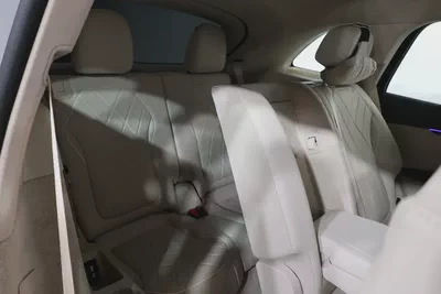 2023 Mercedes-Benz EQS 450 4MATIC-SUV-13000-GCC SPECS-PRISTINE CONDITION-19