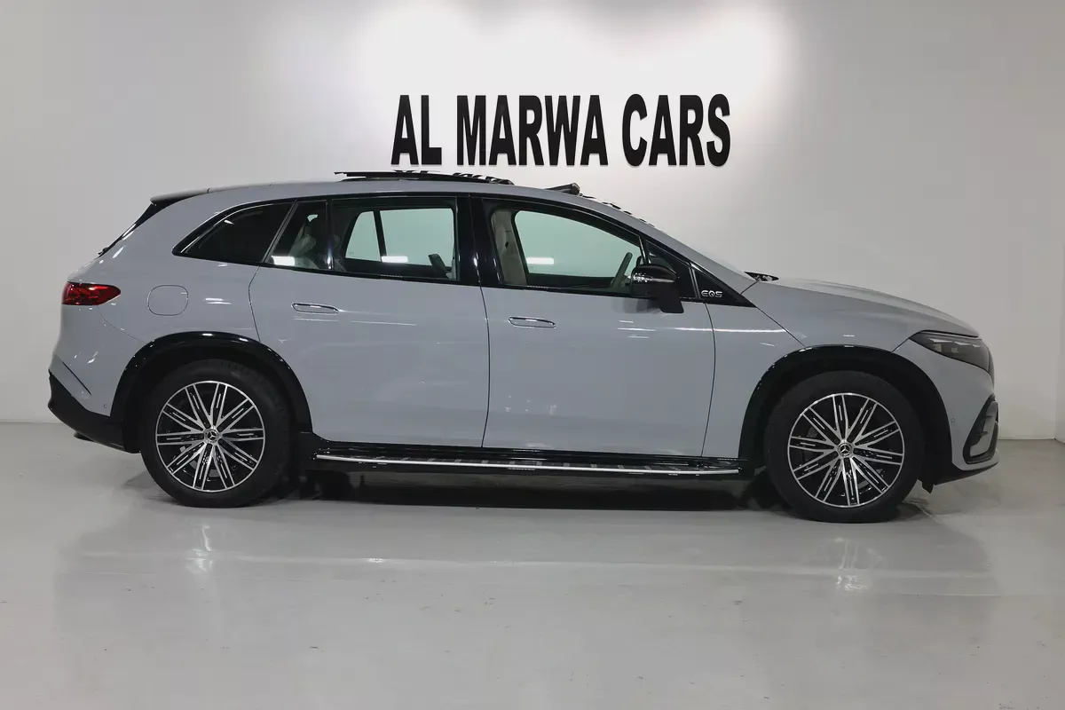 2023 Mercedes-Benz EQS 450 4MATIC-SUV-13000-GCC SPECS-PRISTINE CONDITION-6-6