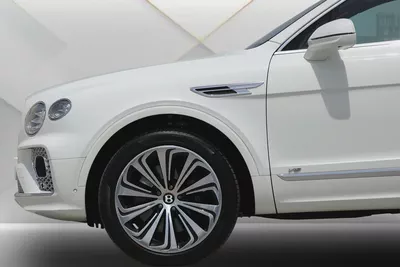 BENTLEY BENTAYGA - 2021 - GCC - ORIGINAL PAINT - FULL SERVICE HISTORY-6