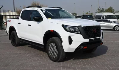 Nissan Navara FULL OPTION-2