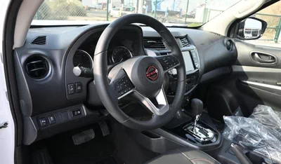 Nissan Navara FULL OPTION-5