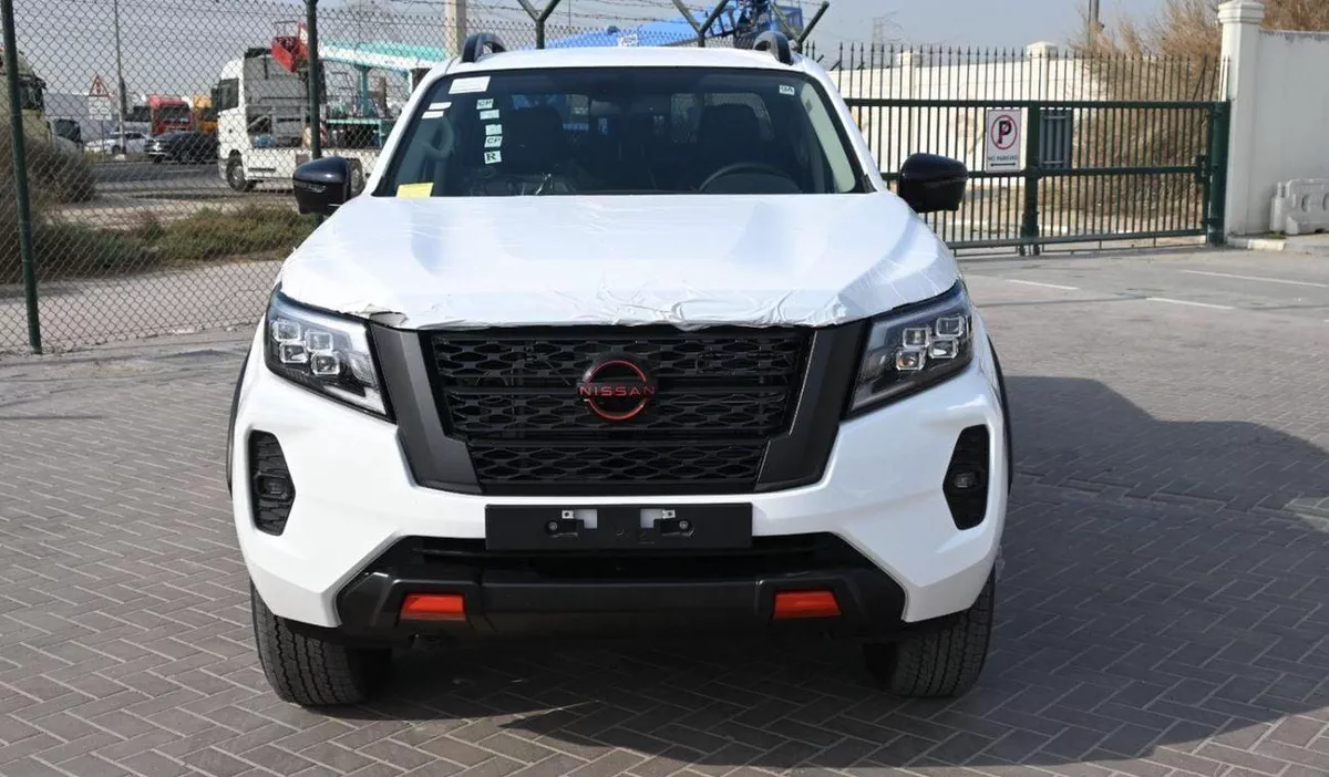 Nissan Navara FULL OPTION-3-0