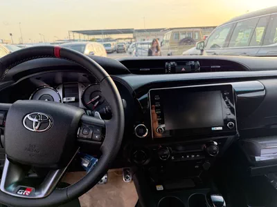 Toyota Hilux GR SPORT ADVENTURE-3