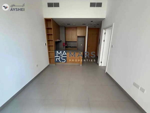Private Garden | Spacious | Vaccant |