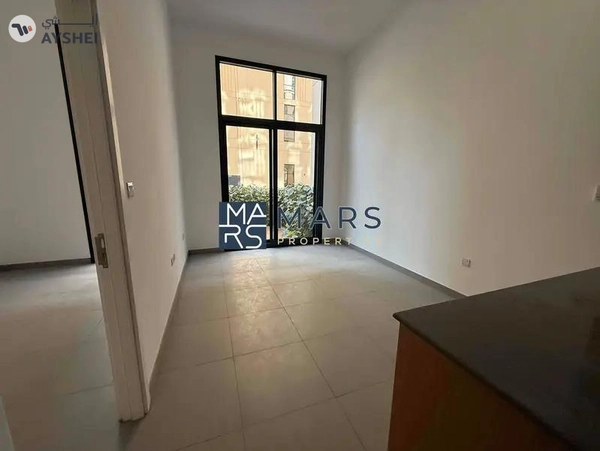 Private Garden | Spacious | Vaccant |