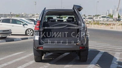 Toyota Prado TOYOTA PRADO TXL 2.7P AT MY2023-7