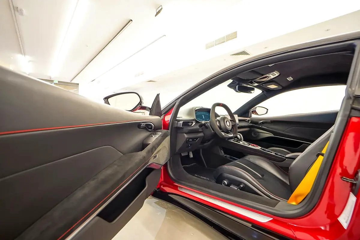 AED 5,311 PM | LOTUS EMIRA FIRST EDITION | UNDER AGENCY WARRANTY SERVICE CONTRACT OCT 2027 | G-11-11