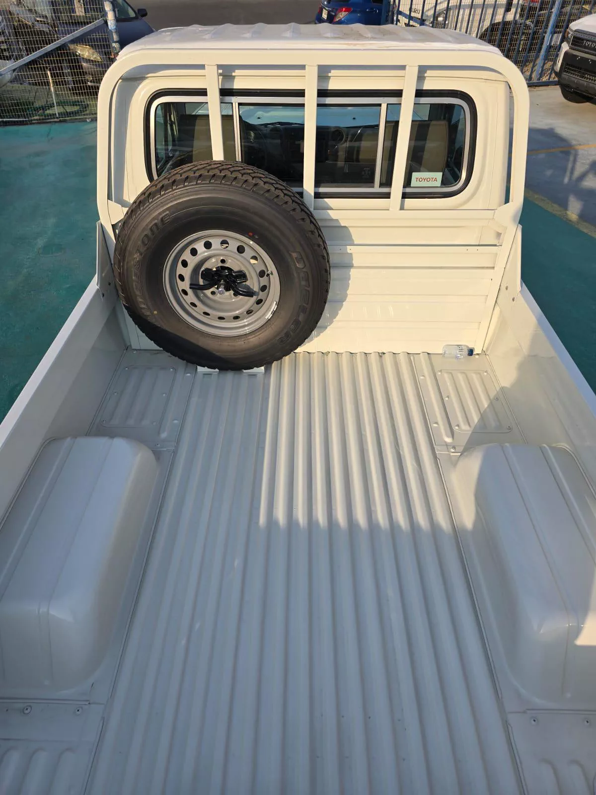 2026 Toyota Land Cruiser Basic-2-2