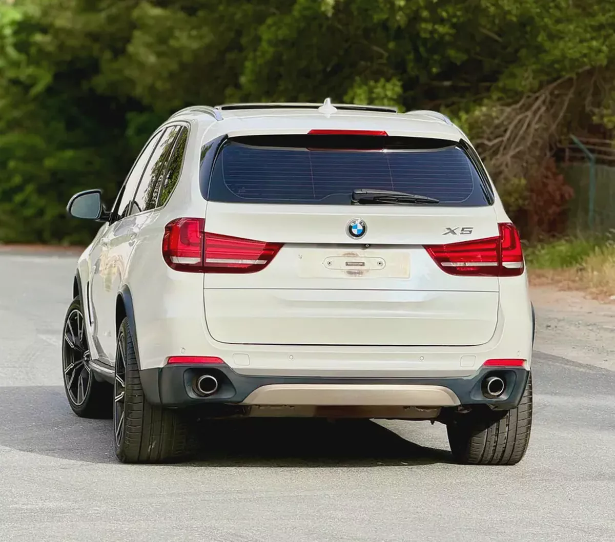 BMW X5 xDrive35i 2015 GCC Specs - Well Maintained Luxury SUV-6-6