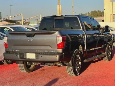 Nissan Titan SL 2017 American Specs-5