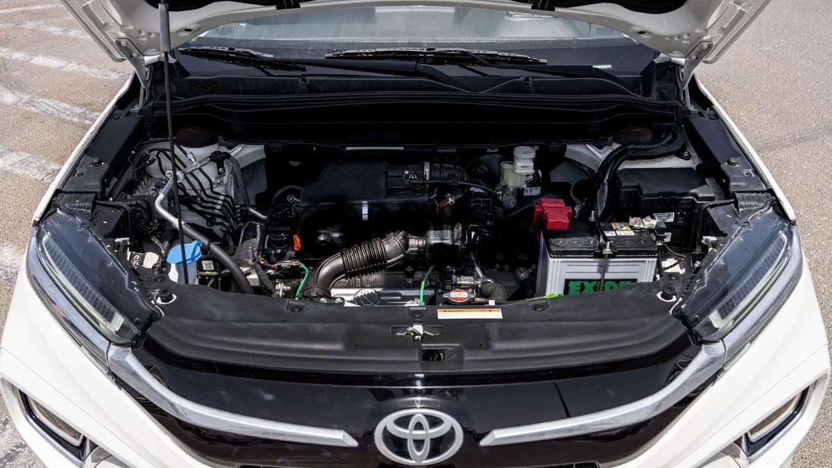 Toyota Urban Cruiser GLX 1.5L-14-0