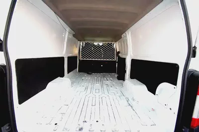 2021 Nissan Urvan | Standard Roof Delivery Van | GCC Specs | Ref#N33021-6