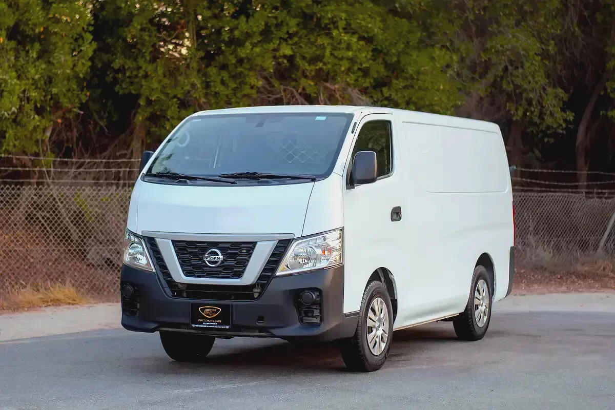 2021 Nissan Urvan | Standard Roof Delivery Van | GCC Specs | Ref#N33021