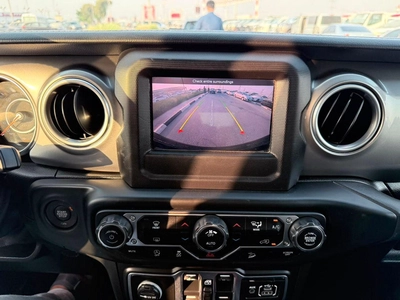 Jeep Wrangler Unlimited SAHARA-8