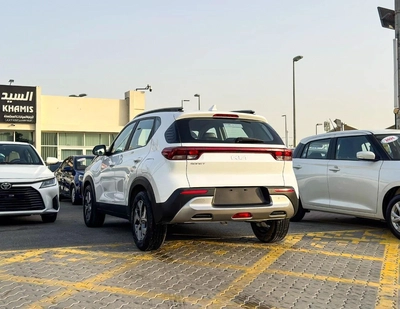 Kia Sonet GL EX 1.5L Kia Sonet | 1.5 L | 2023 | GCC | Accident-Free | In Excellent Condition-9