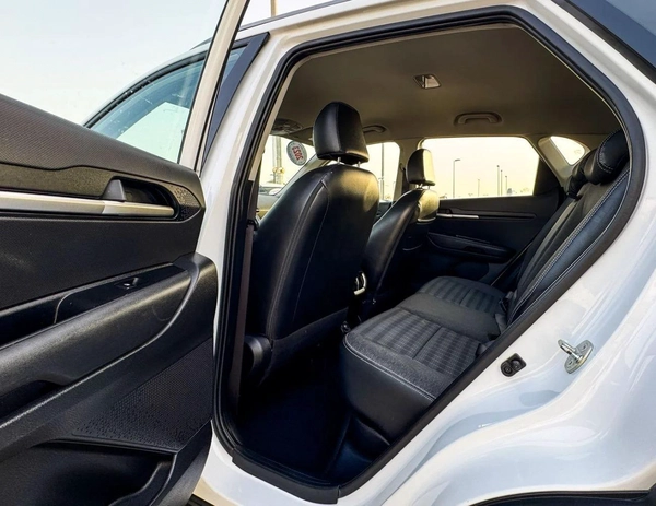 Kia Sonet GL EX 1.5L Kia Sonet | 1.5 L | 2023 | GCC | Accident-Free | In Excellent Condition