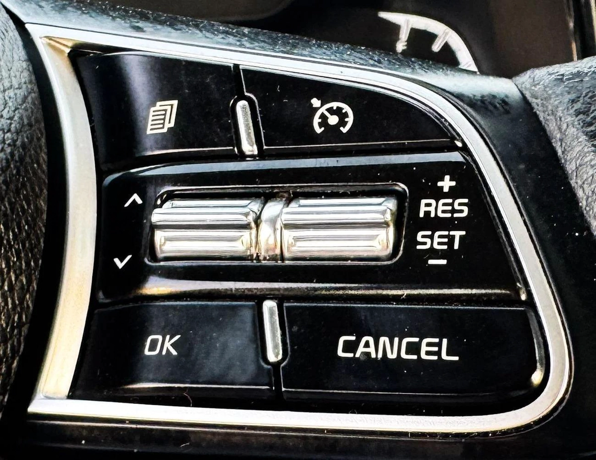 Kia Sonet GL EX 1.5L Kia Sonet | 1.5 L | 2023 | GCC | Accident-Free | In Excellent Condition-17-17