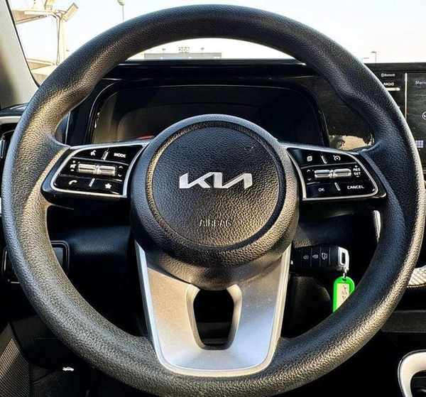Kia Sonet GL EX 1.5L Kia Sonet | 1.5 L | 2023 | GCC | Accident-Free | In Excellent Condition