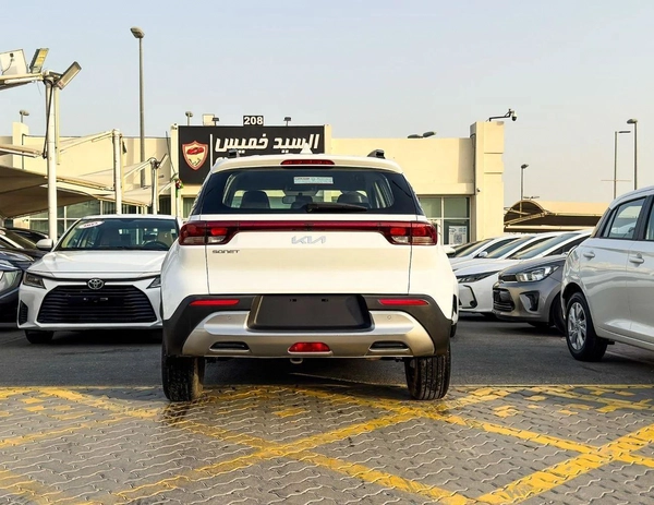 Kia Sonet GL EX 1.5L Kia Sonet | 1.5 L | 2023 | GCC | Accident-Free | In Excellent Condition