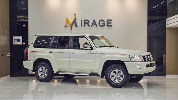 NISSAN - PATROL - SAFARI Y61 MT - AL OSTOURA - V6 4.8L - MANUEL - 2024 - 1,700KM - GCC SPECS