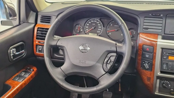 NISSAN - PATROL - SAFARI Y61 MT - AL OSTOURA - V6 4.8L - MANUEL - 2024 - 1,700KM - GCC SPECS