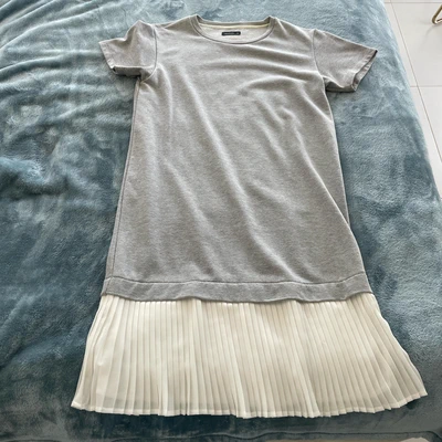 Woman’s dress RESERVED size M used-0