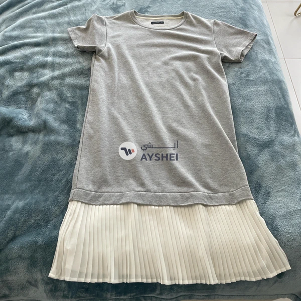 Woman’s dress RESERVED size M used