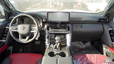 Toyota Land Cruiser VXR Toyota Land Cruiser VXR 3.5L Twin Turbo Model 2026-3