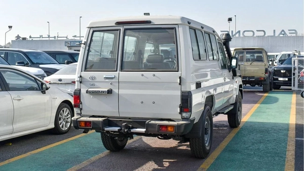 Toyota Land Cruiser 70 LC78 4.0L Double Tank Auto Transmission