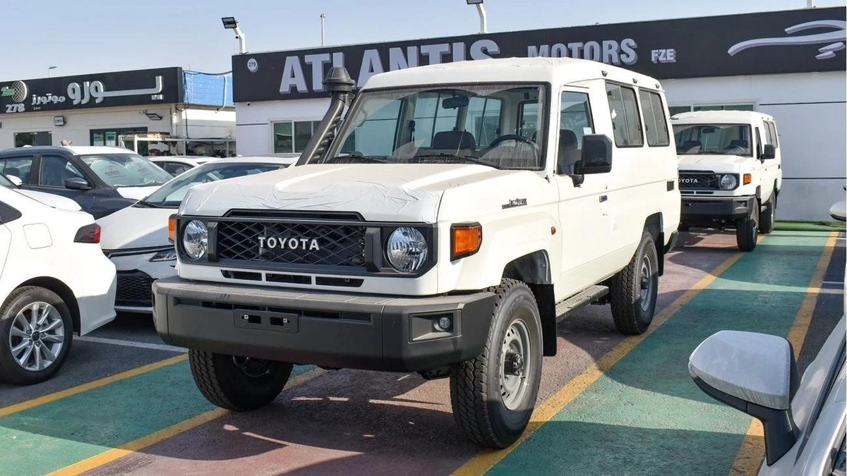 Toyota Land Cruiser 70 LC78 4.0L Double Tank Auto Transmission