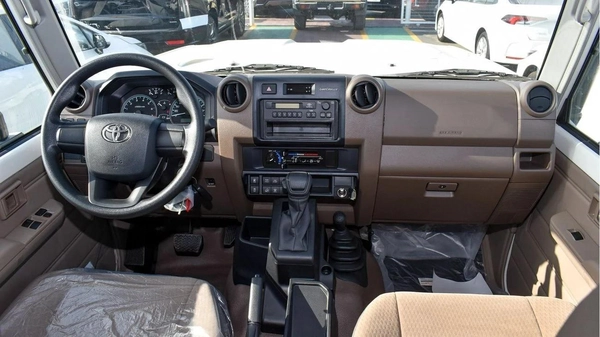 Toyota Land Cruiser 70 LC78 4.0L Double Tank Auto Transmission